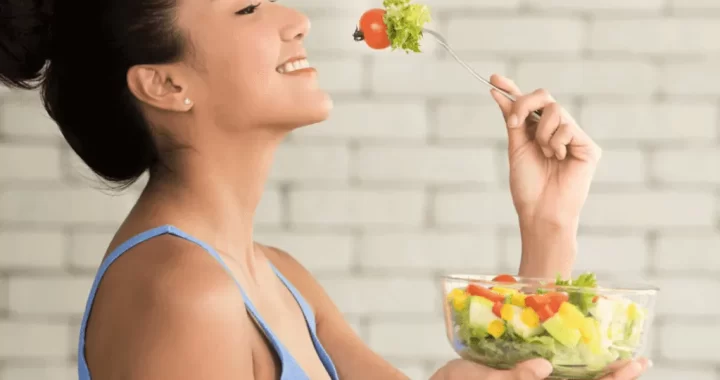 Making a Food Detox Sustainable So You Don’t Slip Back Into Old Habits